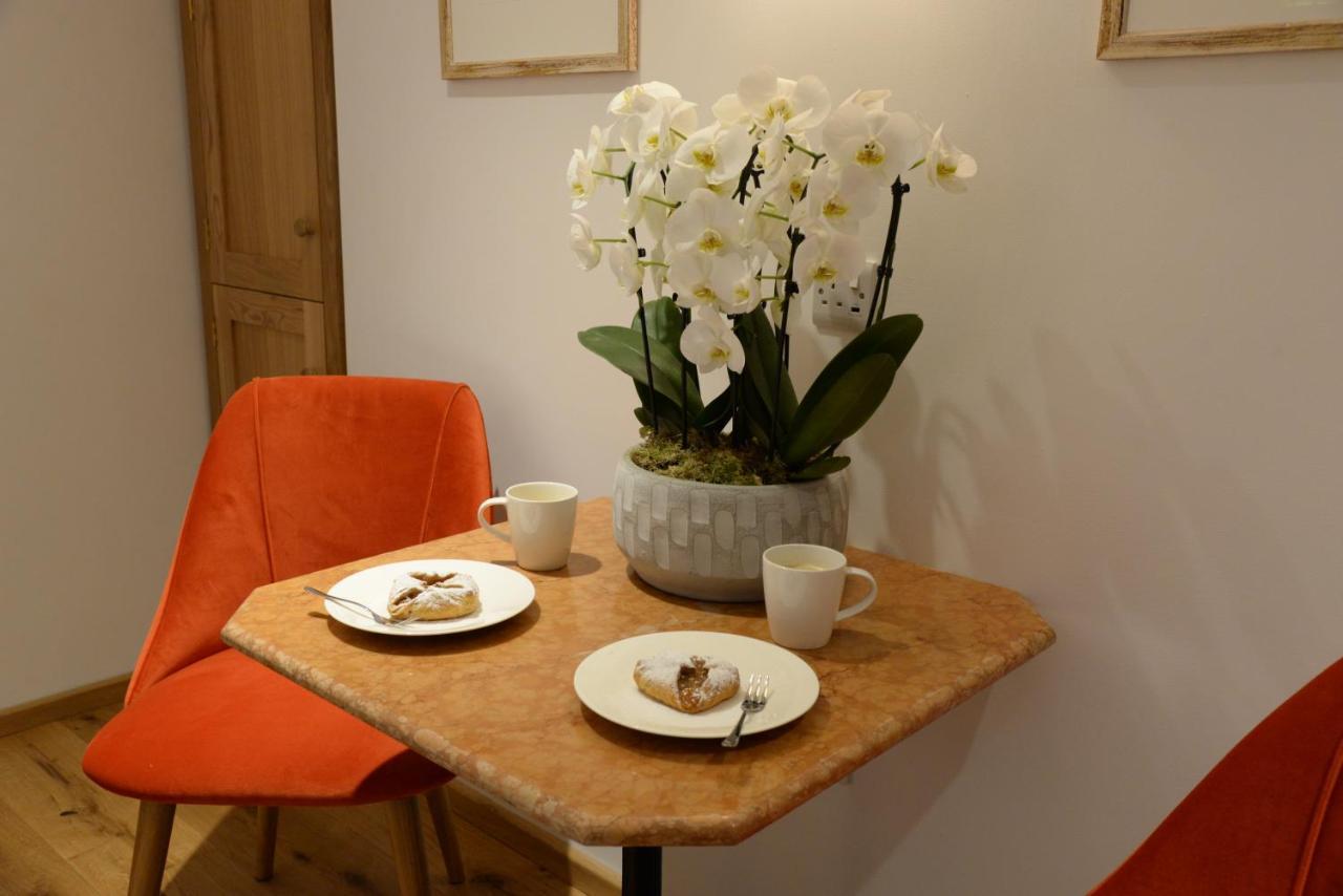 Thatchcombe B&B Wantage Eksteriør bilde